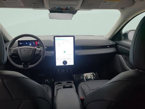 New 2025 Ford Mustang Mach-E Premium image 20