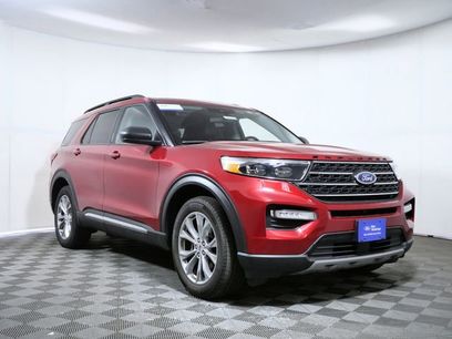 Certified 2023 Ford Explorer XLT w/ Equipment Group 202A