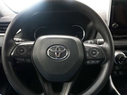 Used 2024 Toyota RAV4 XLE image 21