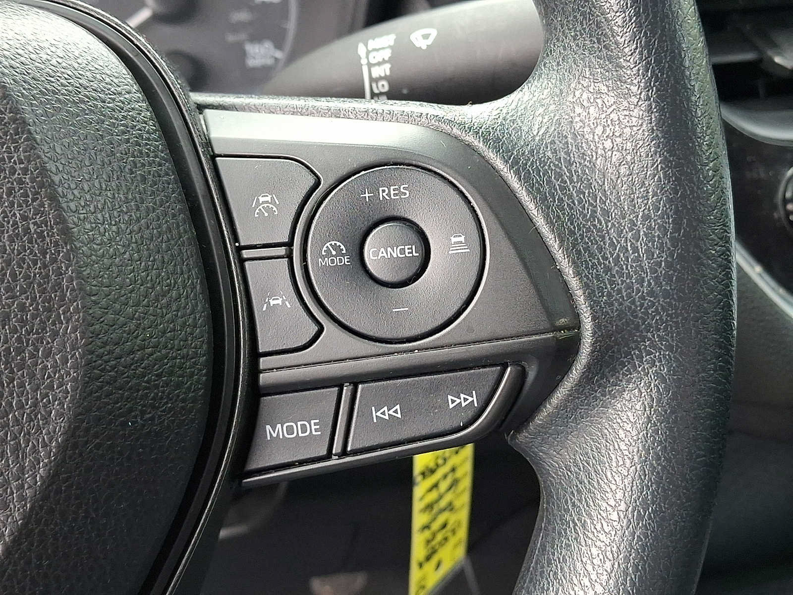 Used 2024 Toyota Corolla LE FWD image 19