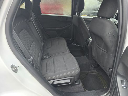 Used 2023 Ford Escape Active image 8