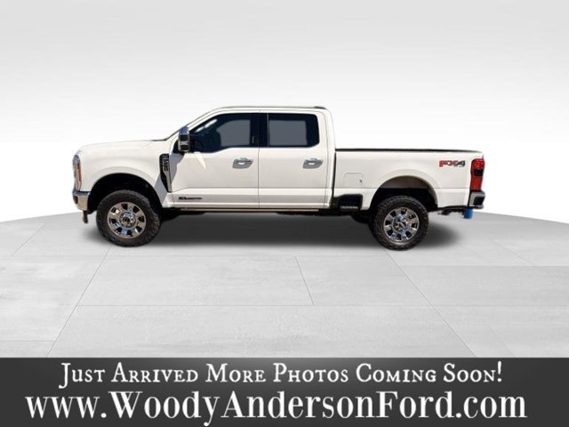 Used 2023 Ford F250 Lariat w/ Lariat Ultimate Package AWD/4WD image 4