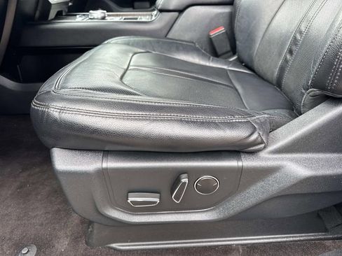 Used 2020 Ford Expedition Max Limited RWD image 18