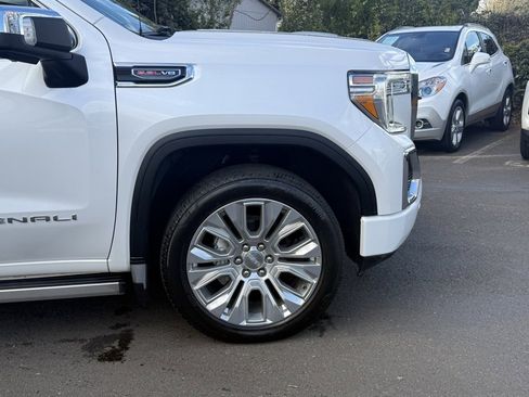 Used 2021 GMC Sierra 1500 Denali w/ Denali Ultimate Package image 18
