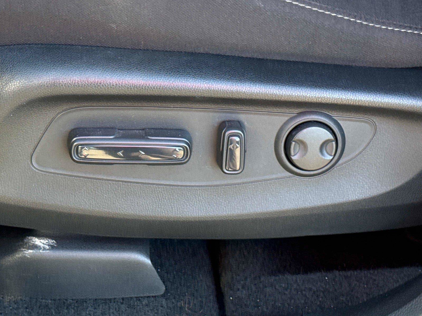 Certified 2026 Honda CR-V EX image 19