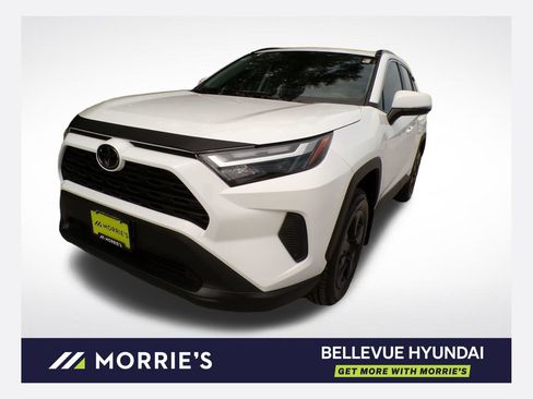 Used 2024 Toyota RAV4 XLE w/ Convenience Package FWD image 1