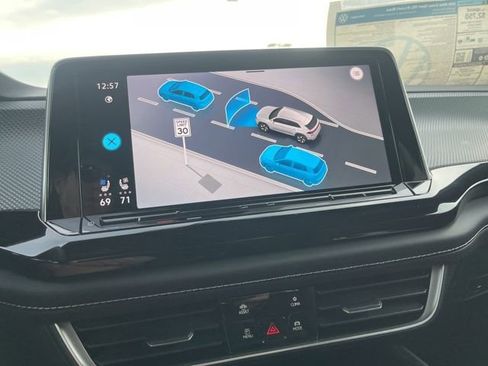 New 2026 Volkswagen Atlas Cross Sport SEL R-Line image 20