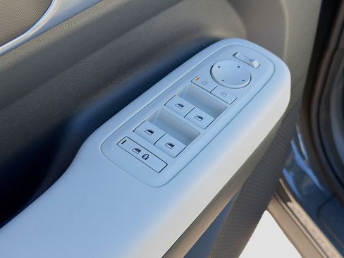 New 2026 Hyundai Santa Fe SE FWD image 23