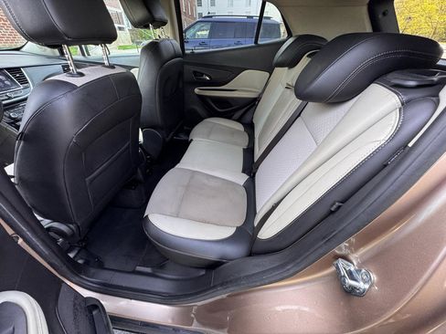 Used 2019 Buick Encore Preferred w/ Safety Package image 33