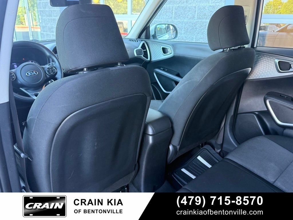 Used 2020 Kia Soul LX FWD image 26