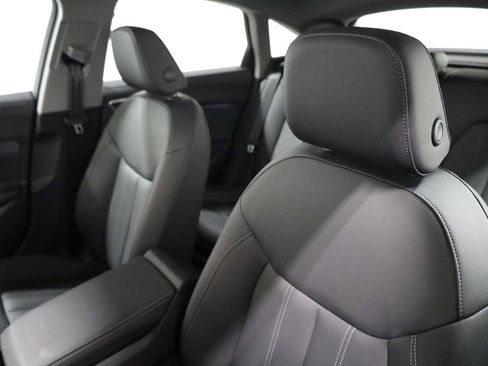 Used 2025 Audi A5 2.0T Premium Plus w/ Premium Plus image 18