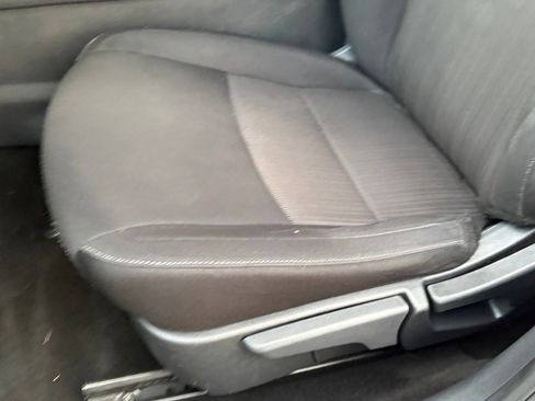 Certified 2024 Nissan Sentra SV image 32