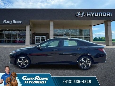 Certified 2023 Hyundai Elantra SEL w/ Convenience Package FWD image 5