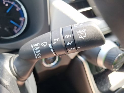 Used 2025 Toyota RAV4 XLE w/ Convenience Package AWD/4WD image 23
