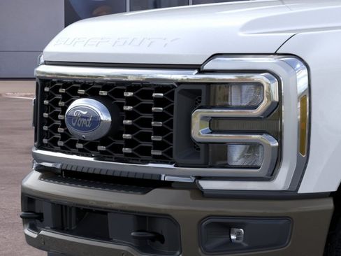 New 2026 Ford F350 King Ranch w/ FX4 Off-Road Package AWD/4WD image 37