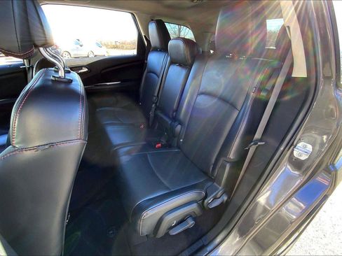 Used 2019 Dodge Journey GT image 22