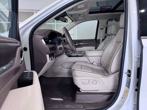 Certified 2022 GMC Yukon Denali image 12