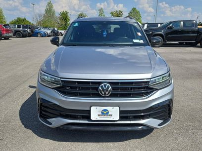 Used 2024 Volkswagen Tiguan SE R-Line
