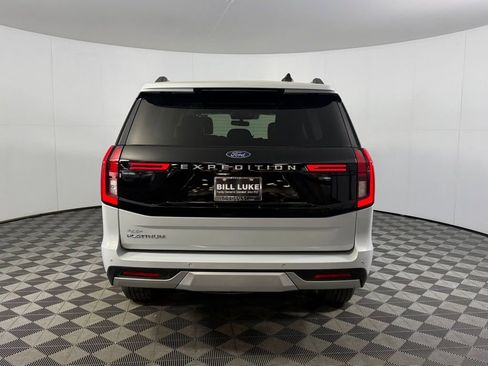Used 2025 Ford Expedition Platinum AWD/4WD image 6