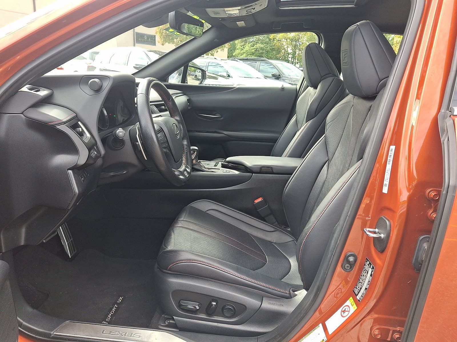 Used 2019 Lexus UX 250h F Sport AWD/4WD image 13