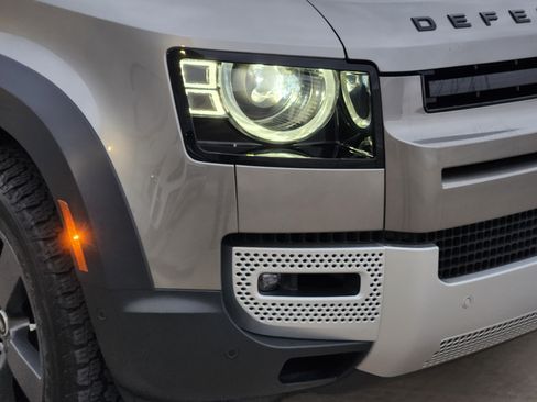 Certified 2025 Land Rover Defender 90 S image 8