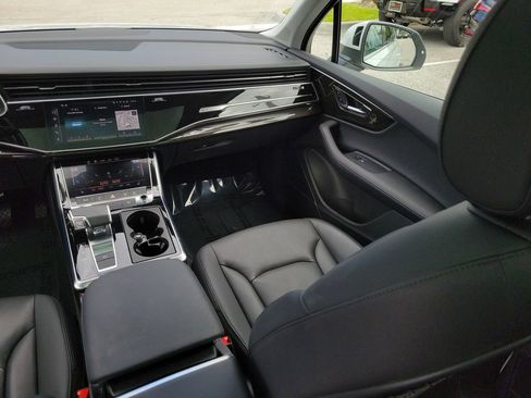 Certified 2023 Audi Q7 3.0T Premium Plus w/ Premium Plus Package AWD/4WD image 24