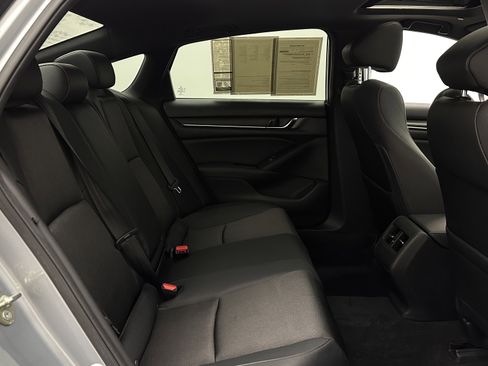 Used 2020 Honda Accord Sport image 35