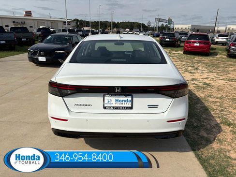 New 2026 Honda Accord Hybrid Touring image 5