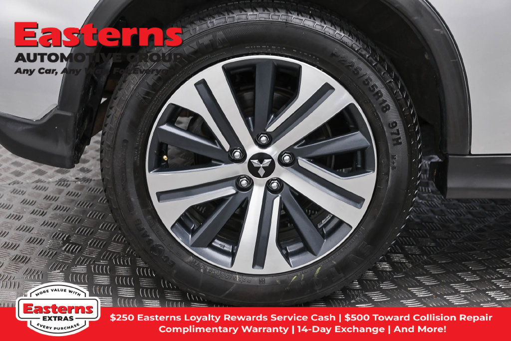 Used 2024 Mitsubishi Outlander Sport SE AWD/4WD image 31