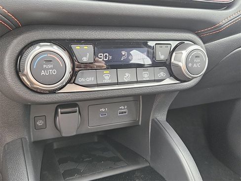 New 2025 Nissan Versa SR image 22