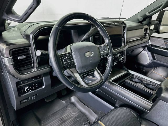 Used 2023 Ford F250 Platinum AWD/4WD image 11