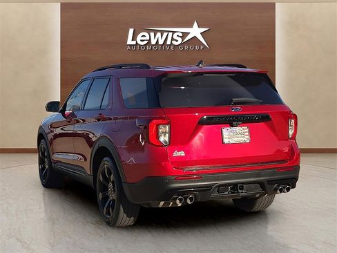 Used 2023 Ford Explorer ST w/ Equipment Group 401A image 3