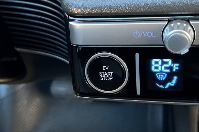 Certified 2024 Hyundai Ioniq 5 SEL RWD image 28