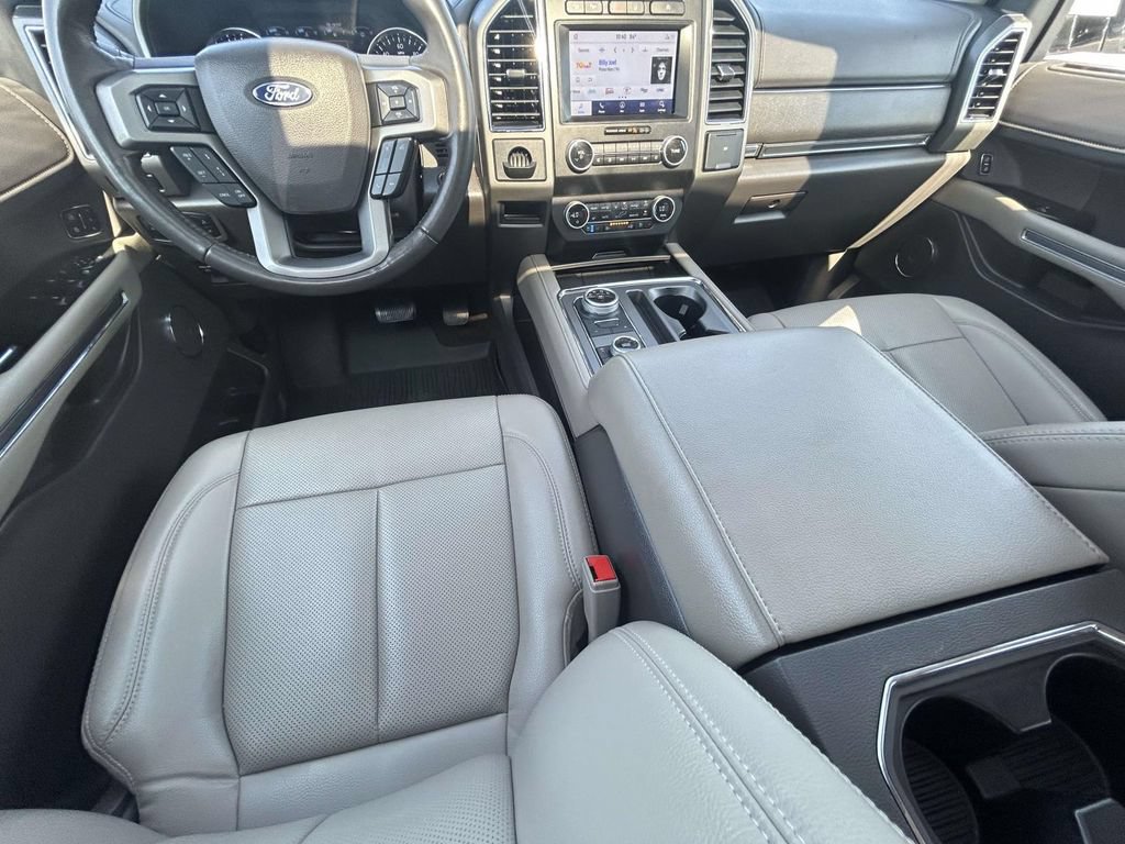Used 2021 Ford Expedition XLT AWD/4WD image 16