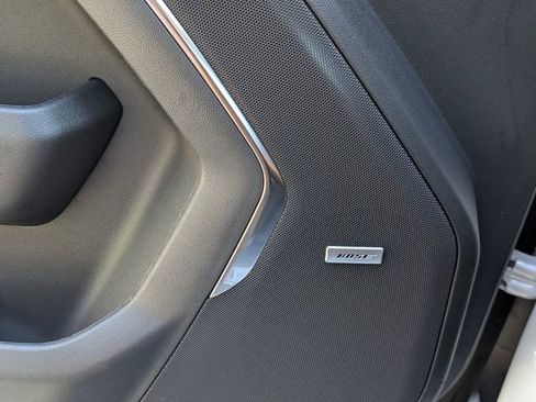 Used 2024 Chevrolet Tahoe High Country image 37