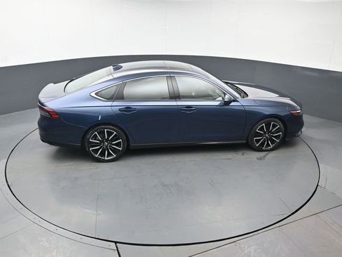 Certified 2024 Honda Accord Touring image 40