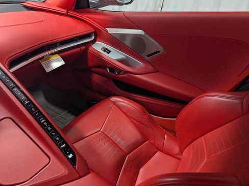 Used 2023 Chevrolet Corvette Stingray Premium Conv w/ Z51 Performance Package image 9