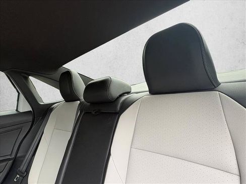 Used 2021 Volkswagen Jetta R-Line FWD image 13