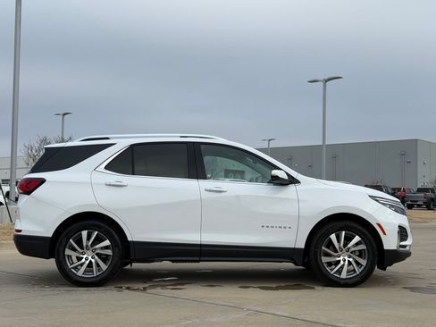Certified 2024 Chevrolet Equinox Premier image 9