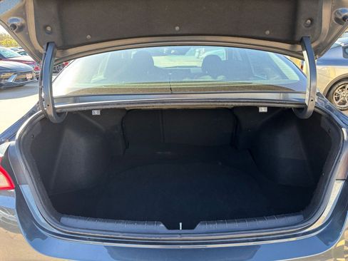 Used 2023 Kia K5 LXS image 29