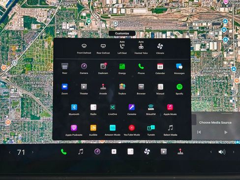 Used 2022 Tesla Model X Plaid image 50