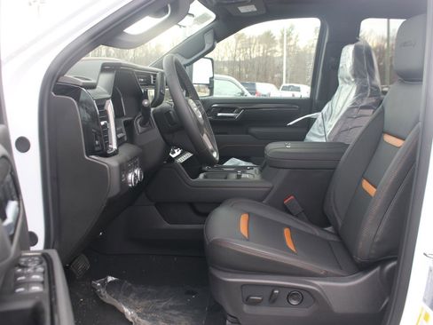 New 2026 GMC Sierra 2500 AT4 w/ AT4 Premium Plus Package image 13
