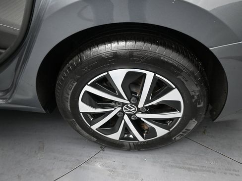 Used 2024 Volkswagen Jetta S image 42