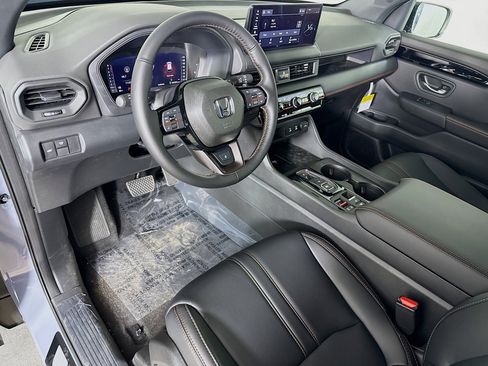 New 2026 Honda Pilot TrailSport image 8