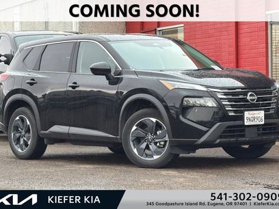Used 2025 Nissan Rogue SV