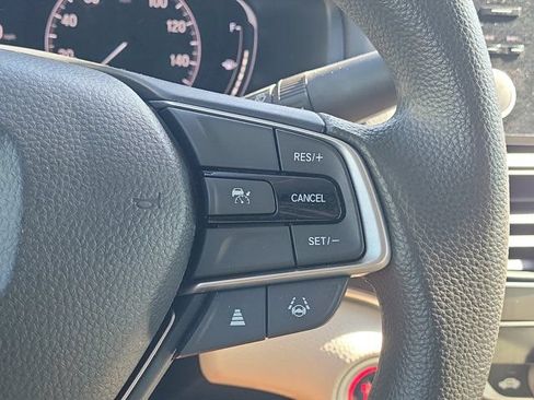Certified 2022 Honda Accord LX image 19