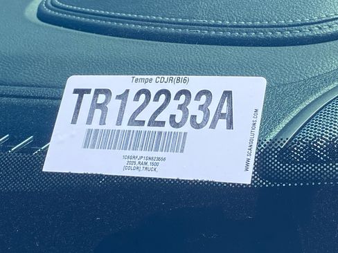 Certified 2025 RAM 1500 Laramie w/ Night Edition AWD/4WD image 31
