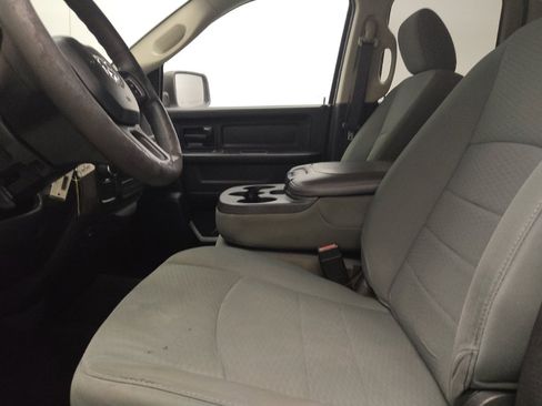 Used 2018 RAM 1500 Tradesman w/ Popular Equipment Group RWD image 17