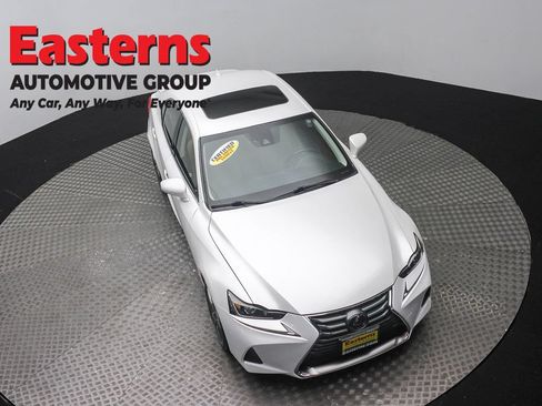 Used 2018 Lexus IS 300 AWD w/ Comfort Package image 3