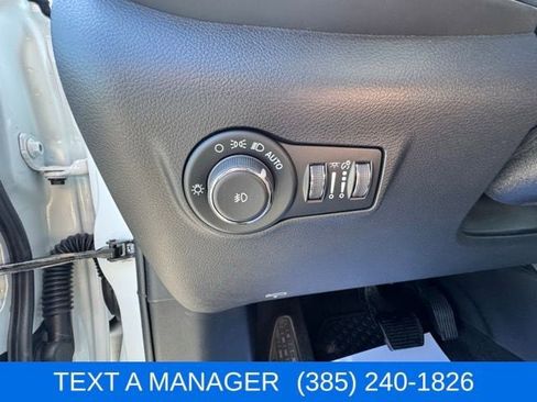 New 2026 Jeep Compass Trailhawk image 13